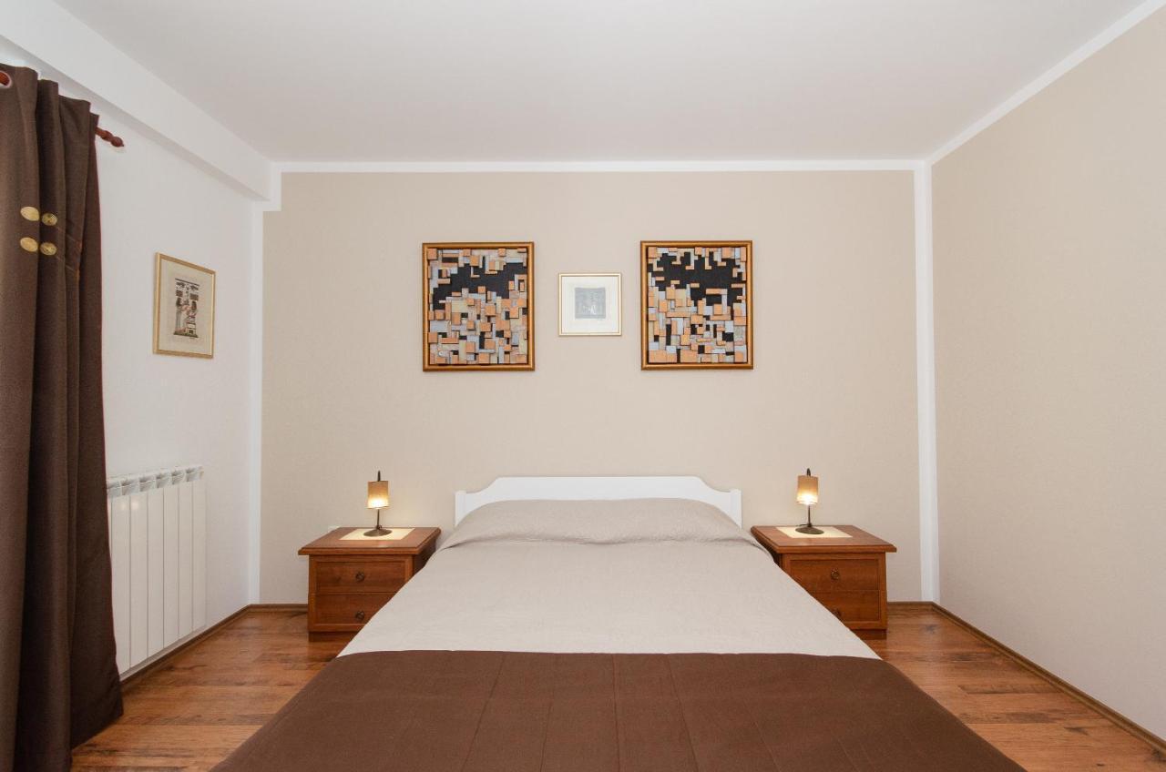 Apartment Amfora *